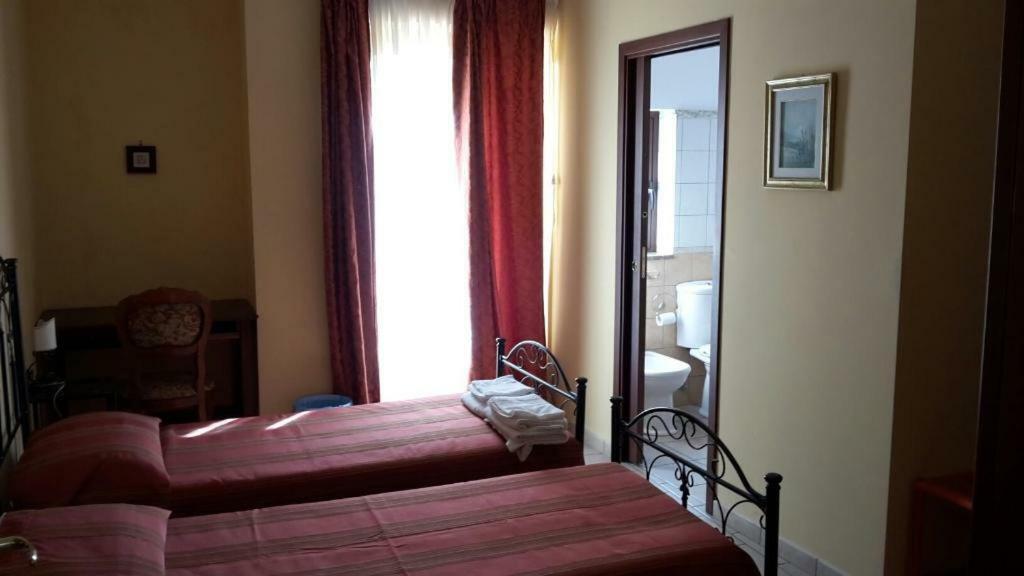 Il Nido Degli Angeli Bed & Breakfast Calatabiano Bagian luar foto
